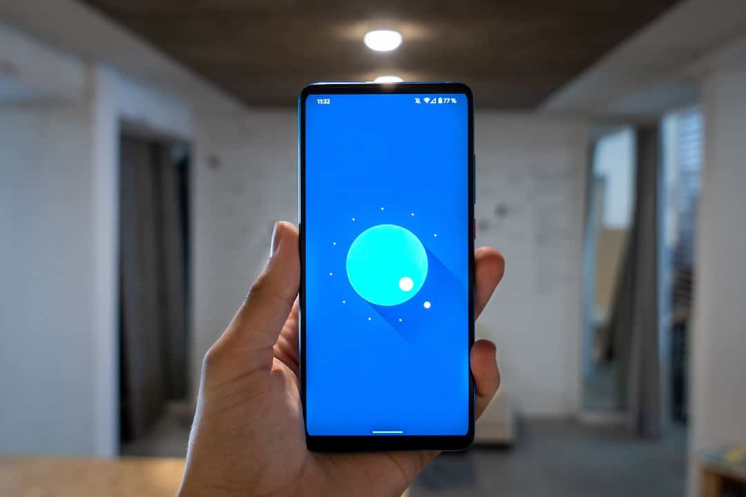 Celular que Entende e Ajuda